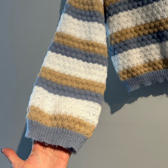 Shein Tan and Blue Striped Sweater - Picture 4 of 4